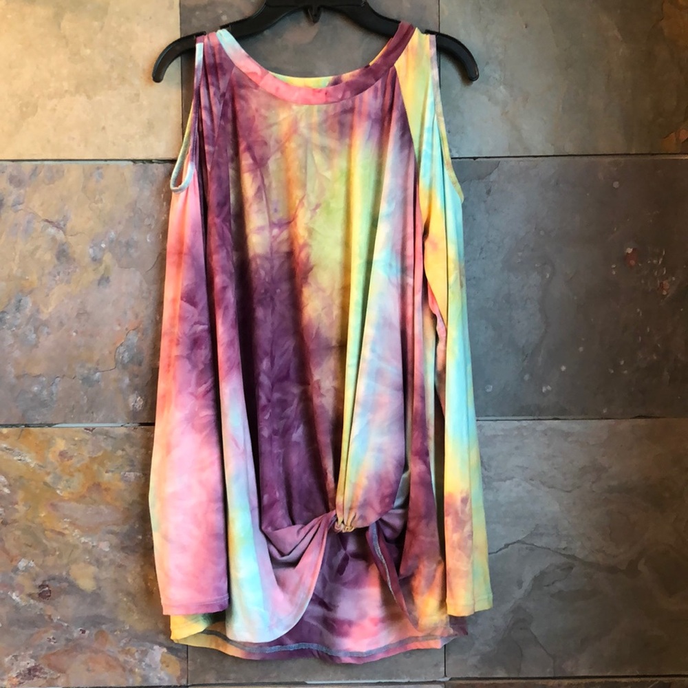 Long sleeve cold shoulder tie dye